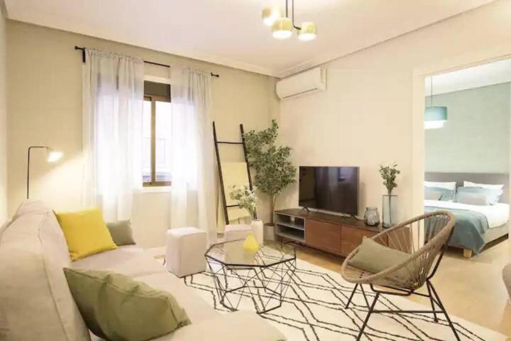 Guestready - Un Moderno Apartamento A Un Paso De La Plaza Mayor Madrid Eksteriør bilde